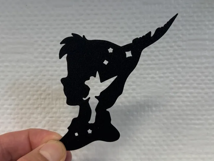 Decor Peter Pan Silhouette - Disney by G3dFactory - MakerWorld decor-peter-pan-silhouette-disney-by-g3dfactory-makerworld