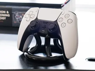 Minimalist  PS5 Controller Holder 