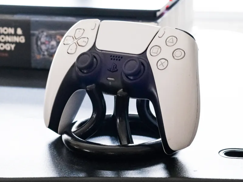 Minimalist PS5 Controller Holder
