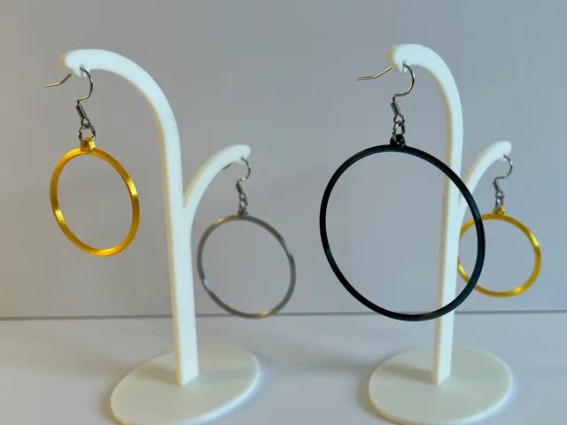 Hoop Earrings (Parametric)