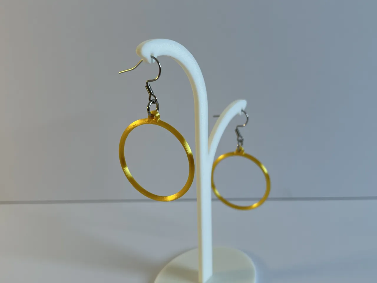 Hoop Earrings (Parametric) view 3