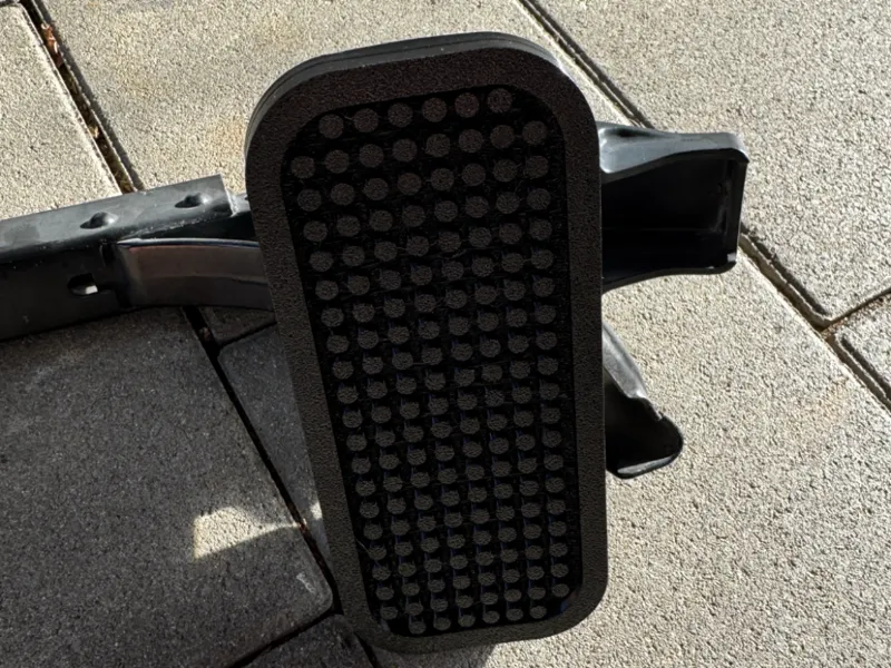 Porsche 944 / 924 Roof Rack Foot Pad Replacement