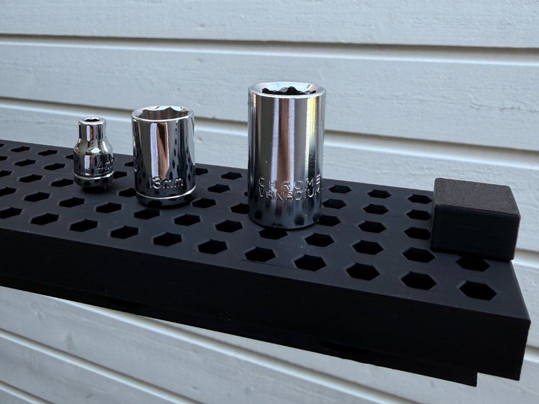 Socket drive storage adapters for 1/4" hex shank
