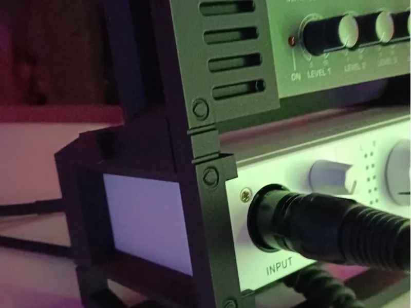Mini-Rack für Behringer HA400 & Arturia Minifuse 1