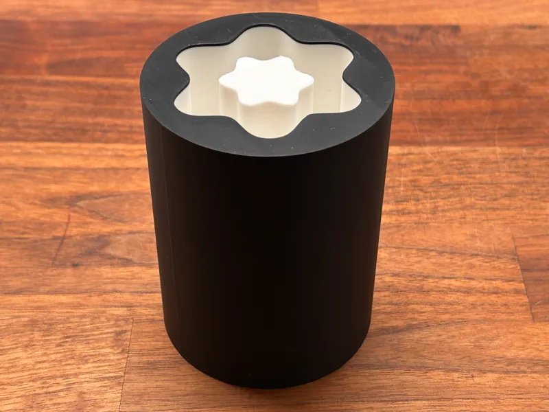 Montblanc pen holder
