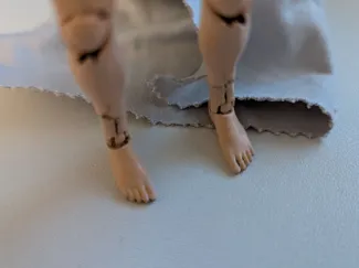 1/12 Girlpla replacement bare foot and connector