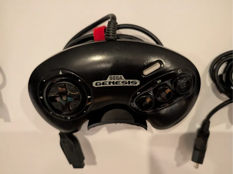 Sega Genesis/Mega Drive controller wallmount