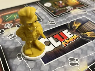 Clue Junior -- White Game Piece for Characters