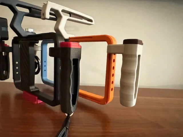 Ergonomic Tactical-Style Camera/Phone rig handles - Free 3D Print Model ...