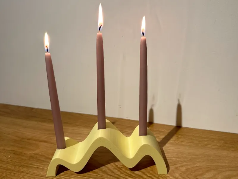 wavy candle holder (1,4 cm/0,55 inch candles)