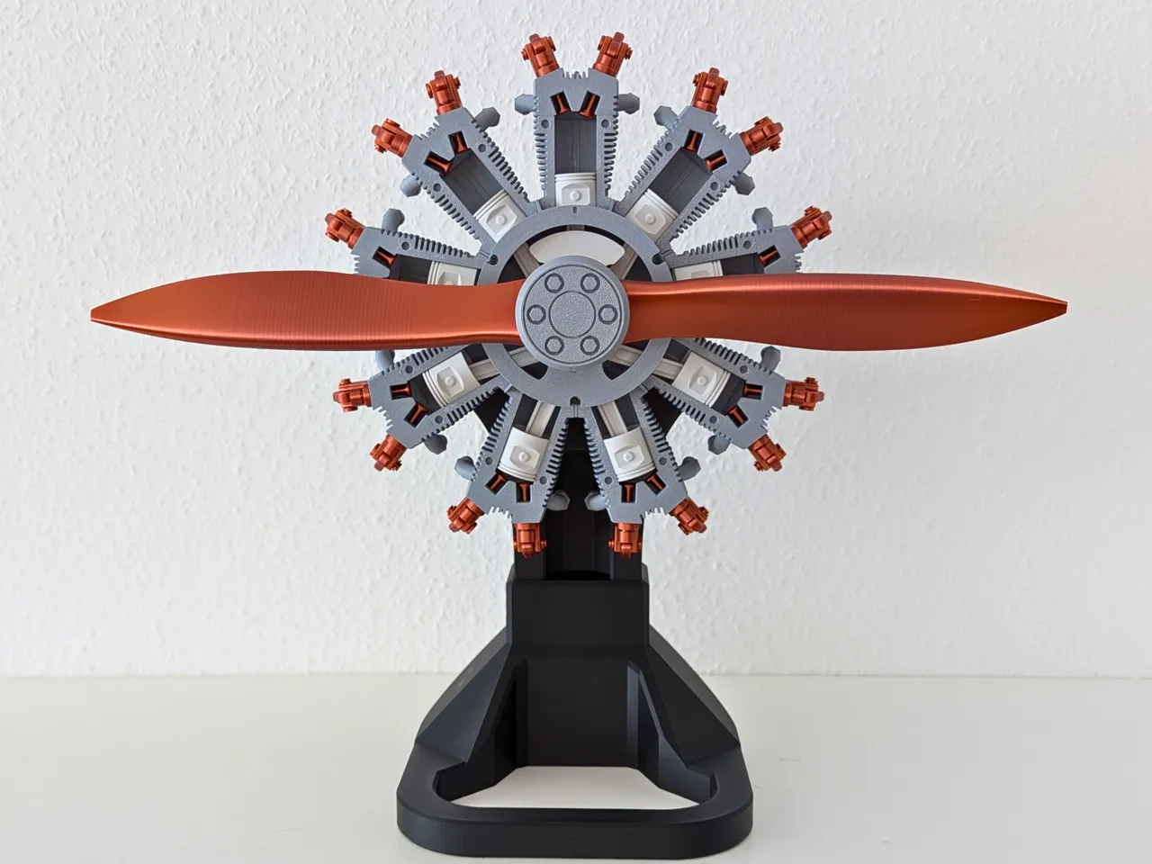 motorized 9 cylinder radial engine view 2
