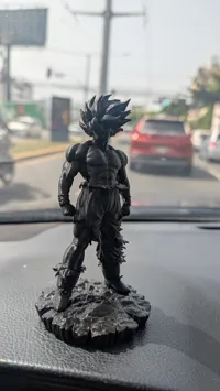 Non colored Son Goku with base