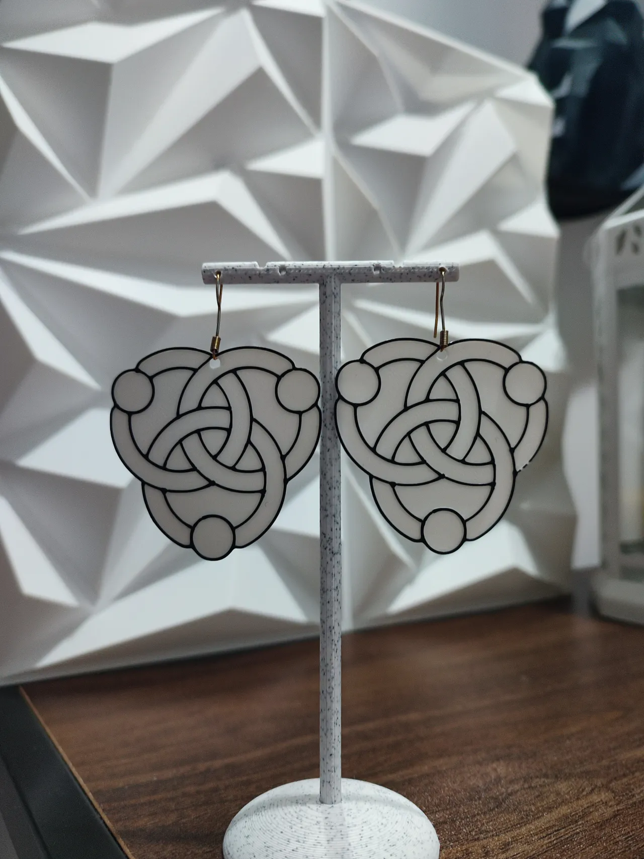 Aretes Nudo de la Eternidad view 2