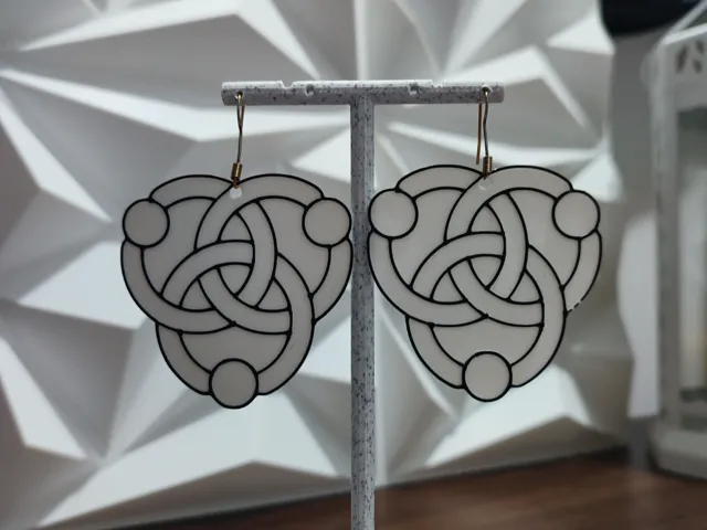 Aretes Nudo de la Eternidad