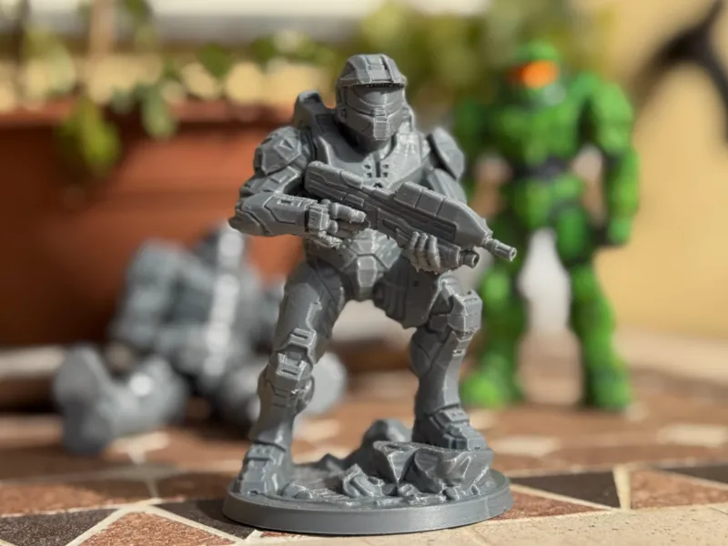 Master Chief Statue | Halo Collection