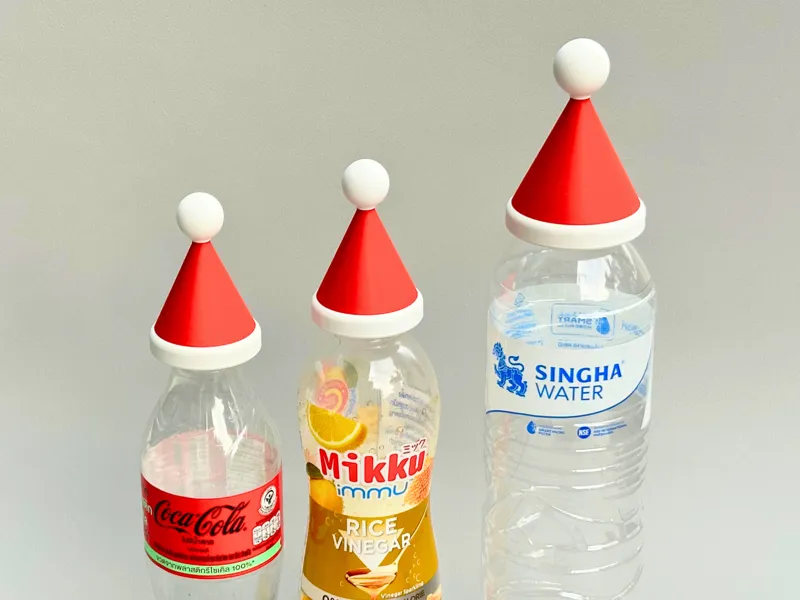 Screw-On Santa Hat Bottle Cap