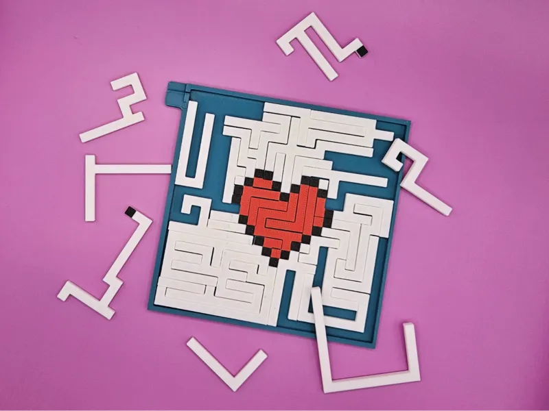 Valentine's Day Heart Puzzle with Giftbox