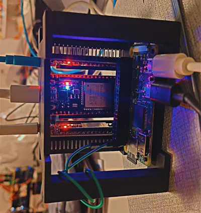 Case for Raspberry Pi Zero 2 W and ESP32 Modules