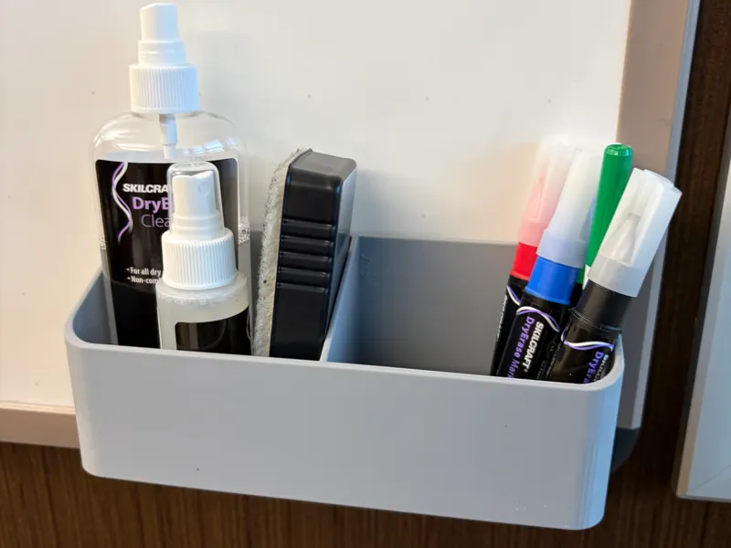 Simple storage bin