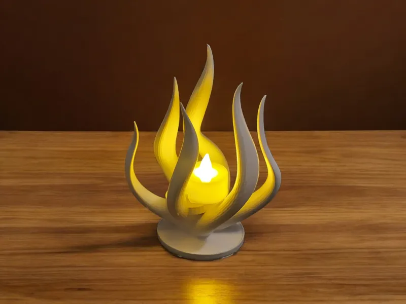 Danza di fiamme silenti