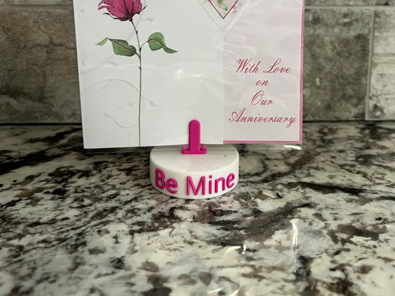Card / Photo Stand Customizable!