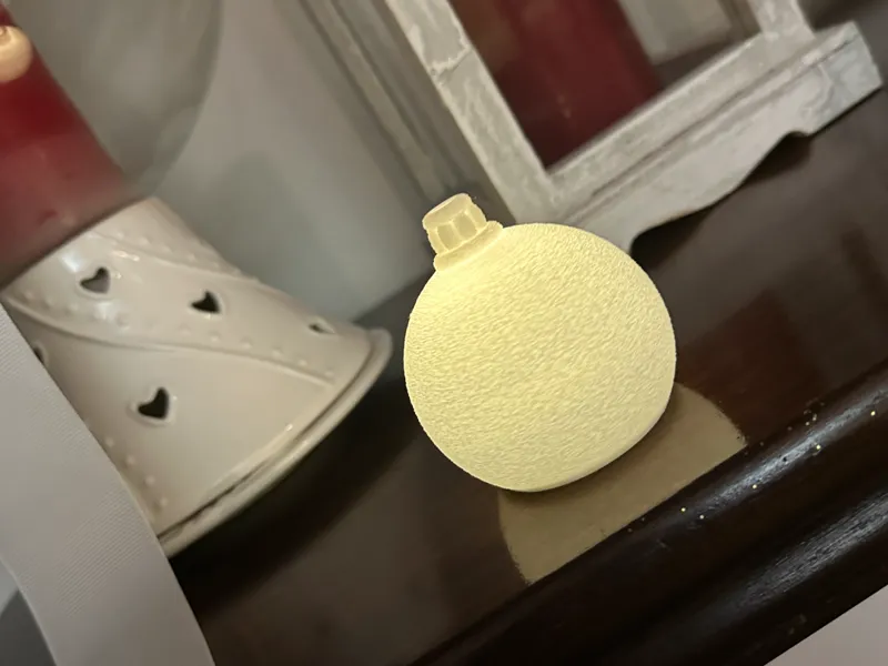 Palla di natale illuminata