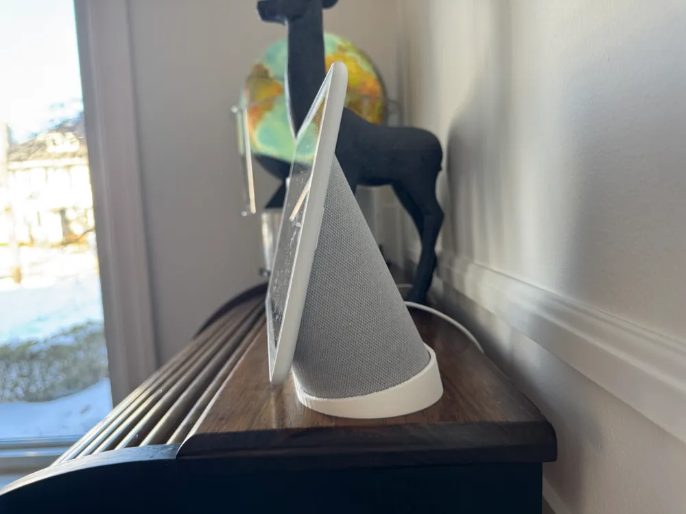 Google Nest Hub Max Stand By Cuttingwater MakerWorld google-nest-hub-max-stand-by-cuttingwater-makerworld