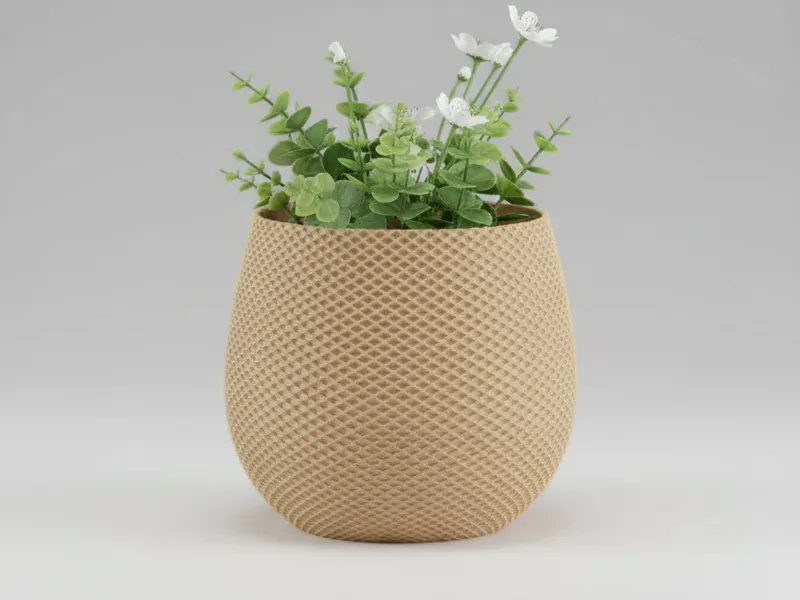 Flower planter / pot