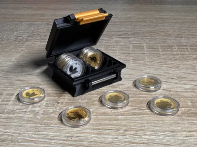 Coin box for 1/10 gold and platinum coins