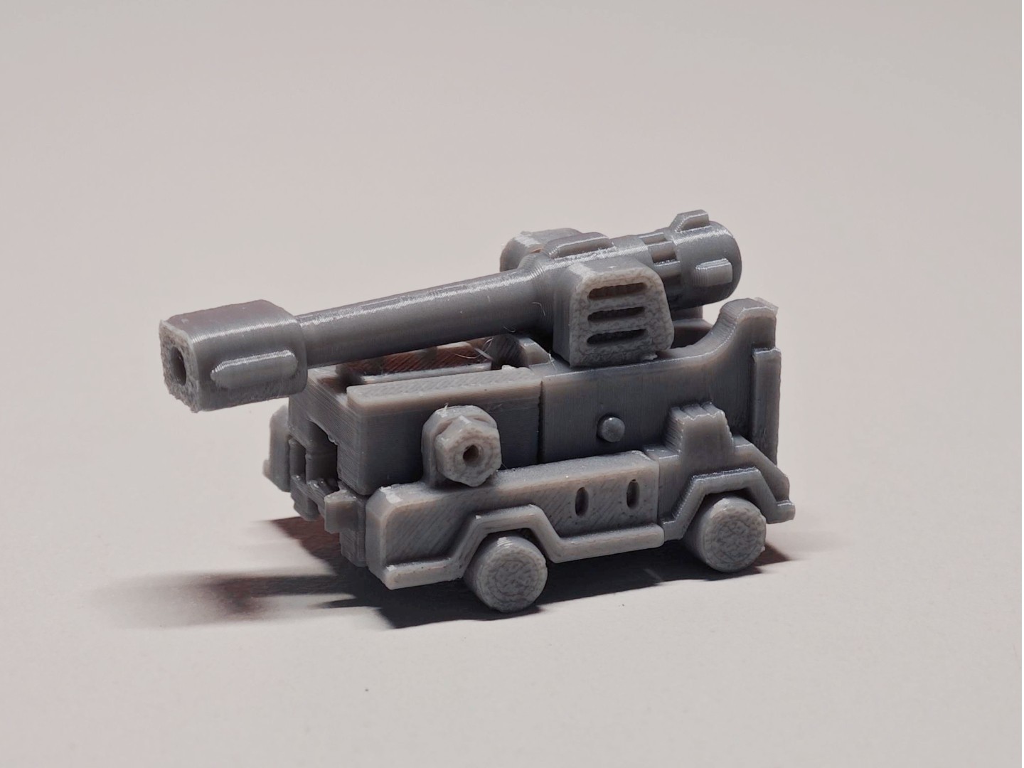 Miniatura 4 do modelo 3D 变形金刚 微型战士 合体战士 当头炮 强打 玩具 拼装 可动 可变形 多色搭配 机器人战车 快速打印