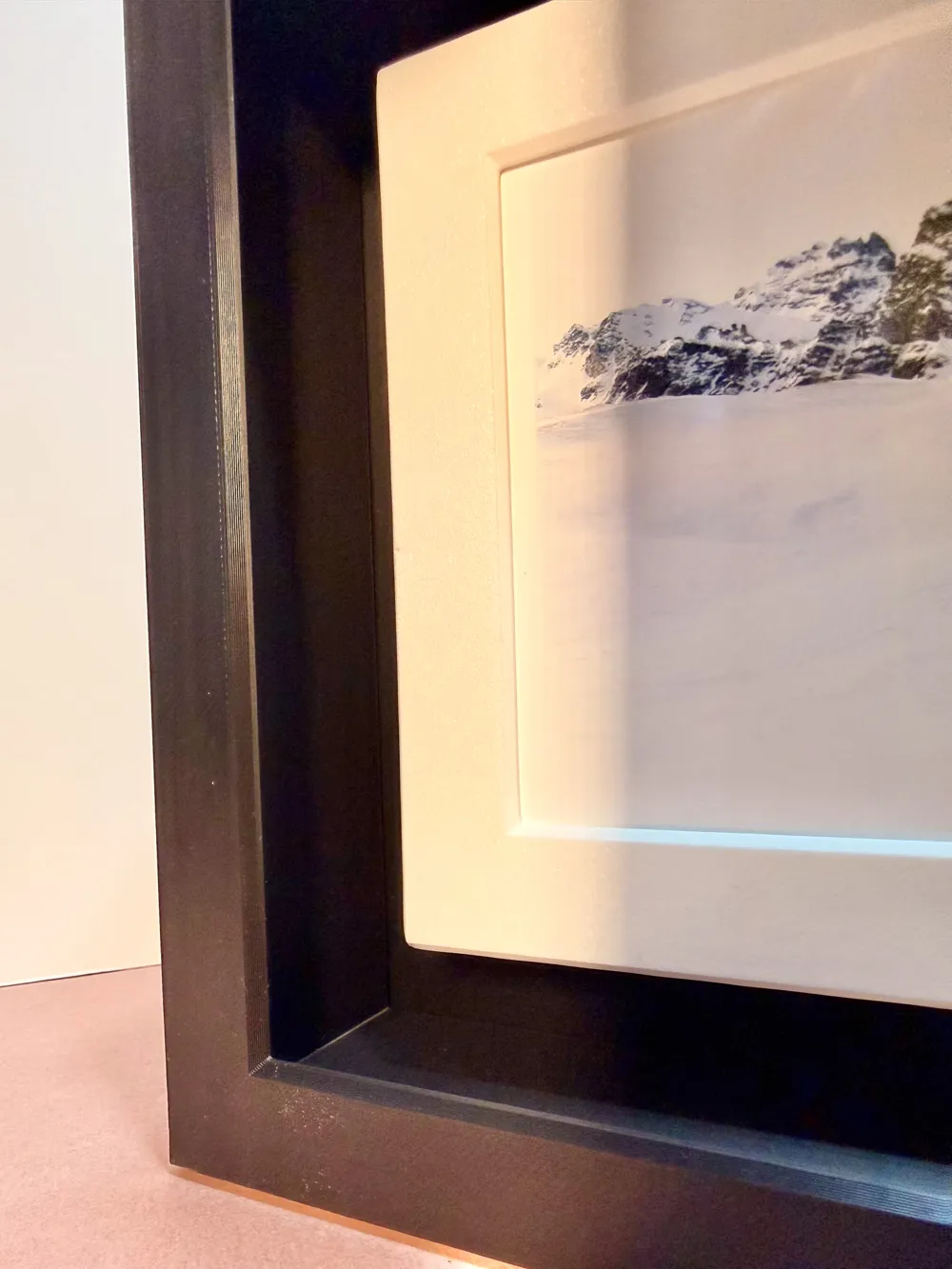 Magnetic Floating Gallery Frame (4x6in / 10x15cm) - Free 3D Print Model ...