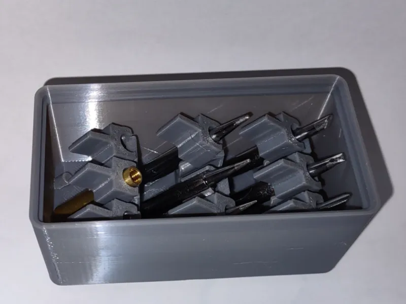 Gridfinity 1x2x6 900m Solder Tip Holder