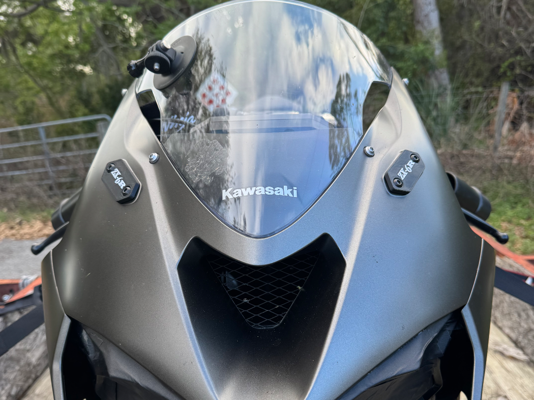 ZX6R Mirror blockoff plate