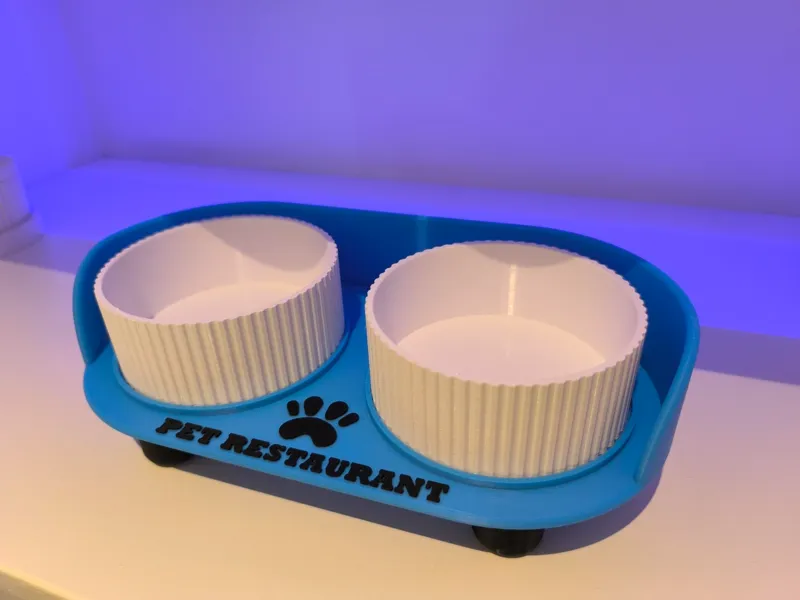 PET FEEDER