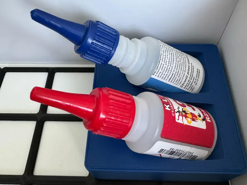 Gridfinity 2x2x5 glue holder
