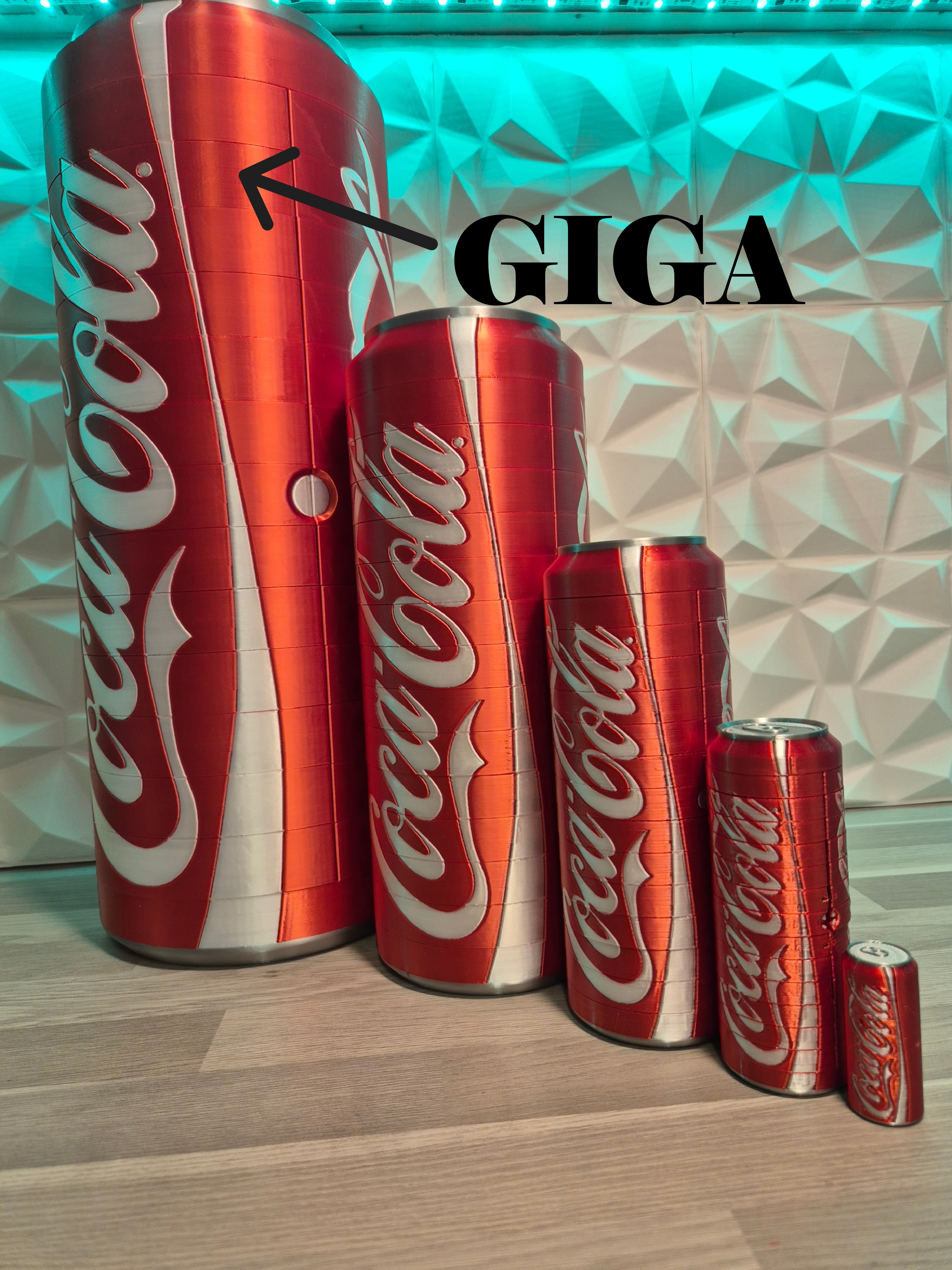 Miniatura 4 do modelo 3D Cola-Matryoshka