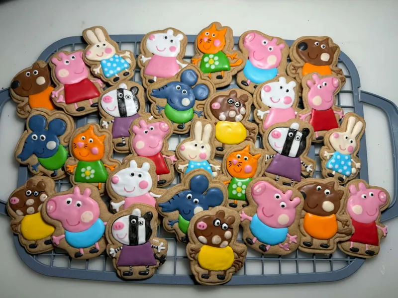 peppa pig mix cutter cookie