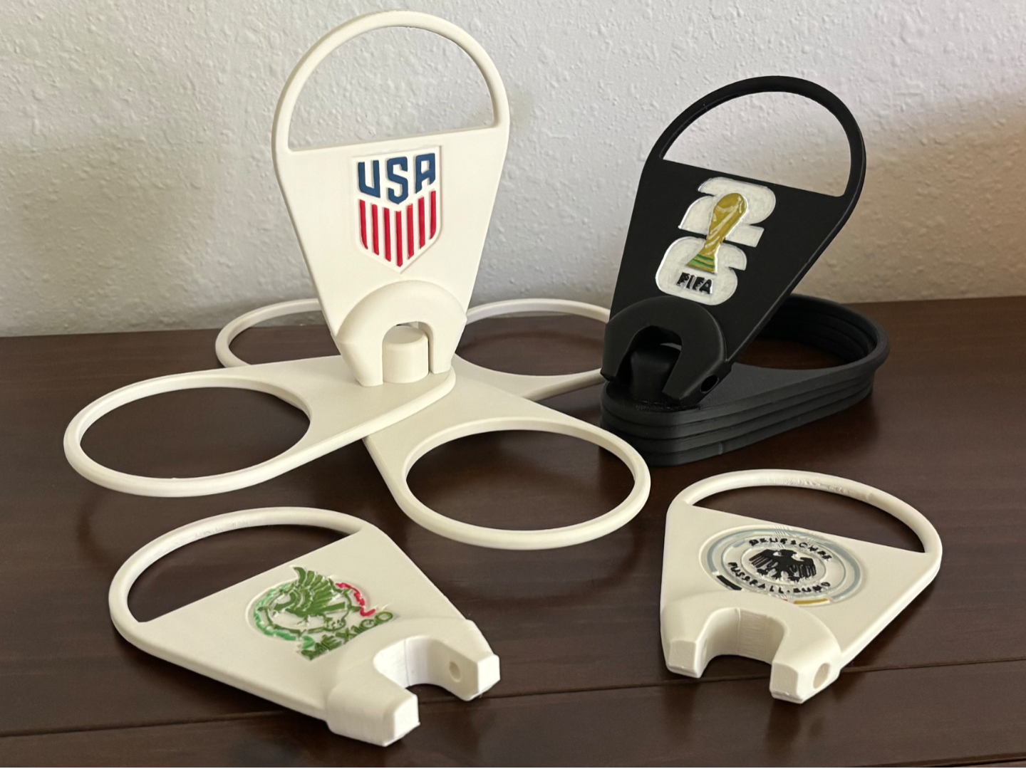 FoldCup - The Portable Cup Holder