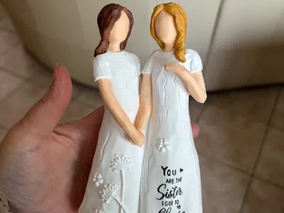 Faceless Figurines