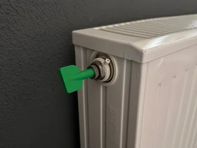 Updated Version Radiator Bleed Key