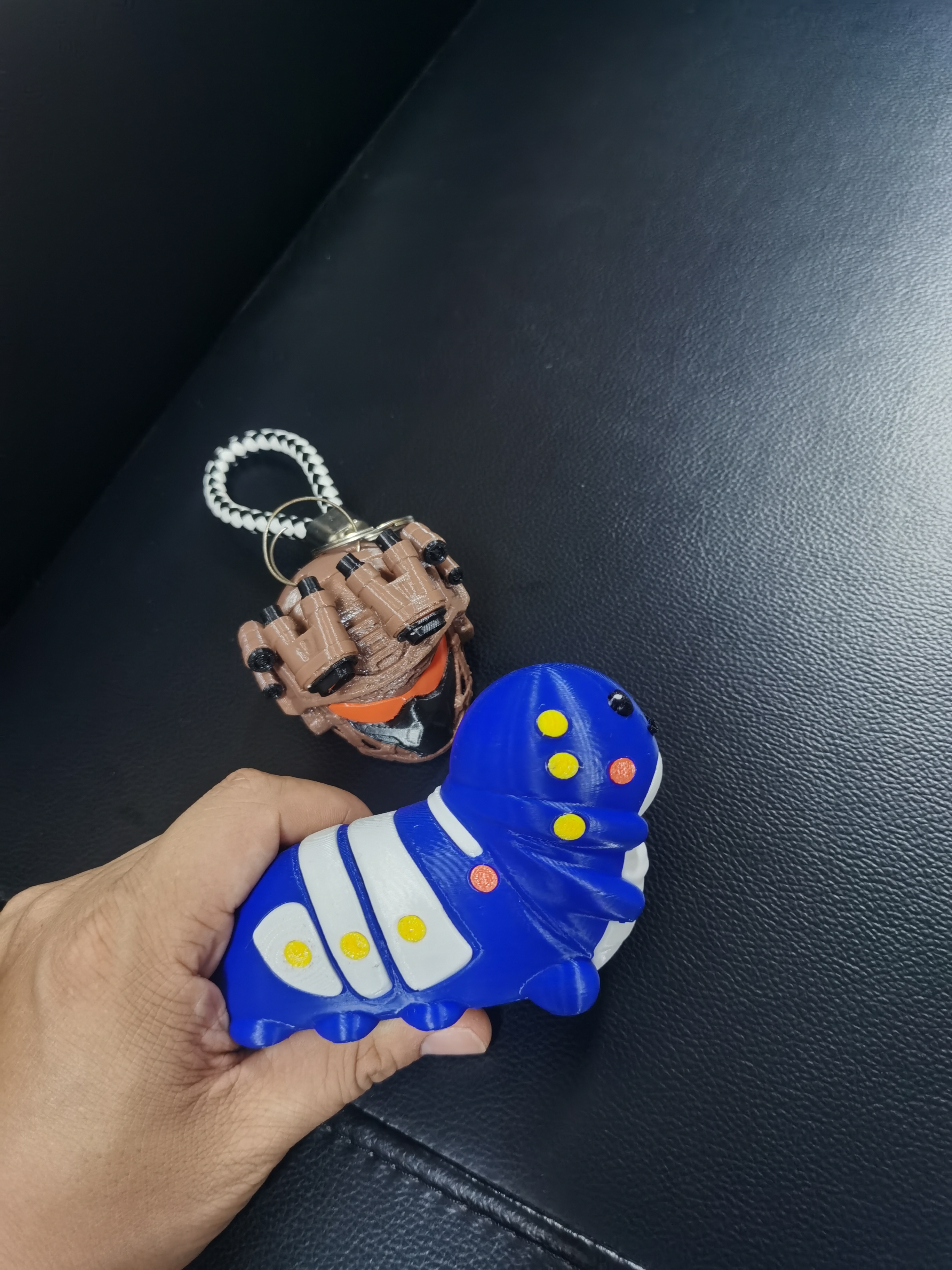 Miniatura 2 do modelo 3D 威虫！全分件！无需AMS/可做钥匙链/三角洲行动超火萌宠/微冲微宠硬肝三天完美还原/抖音爆款手办玩具