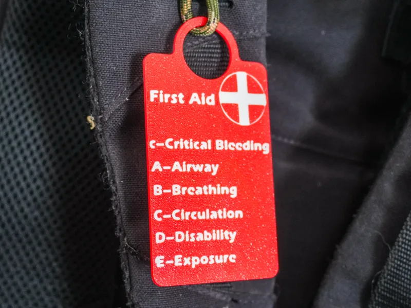 first aid card / Erste Hilfe Spickzettel 