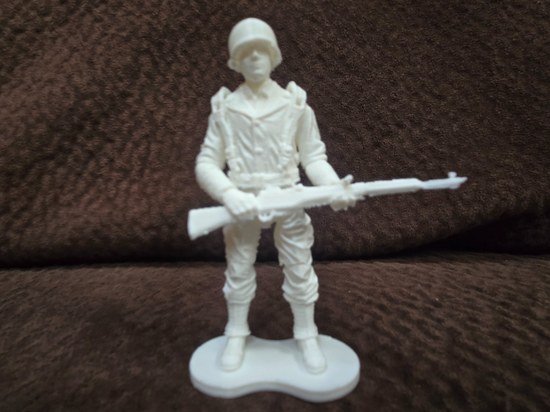MEGA JUMBO ARMY MAN!
