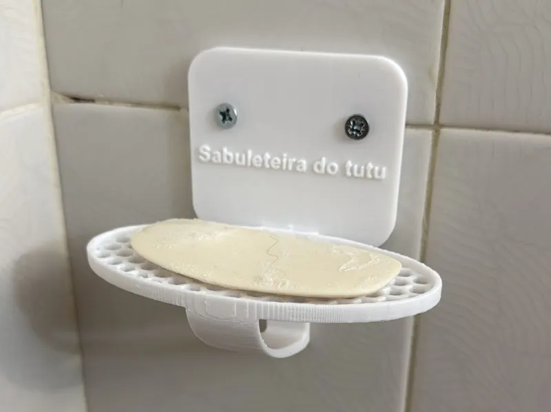 Saboneteira perfurada