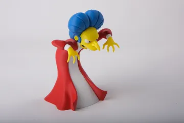 Figura decorativa: The Simpsons Treehouse of Horror Mr. Burns Vampire — vista de referencia 4