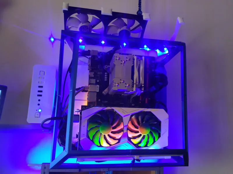 Diamont PC Case Wall mounted