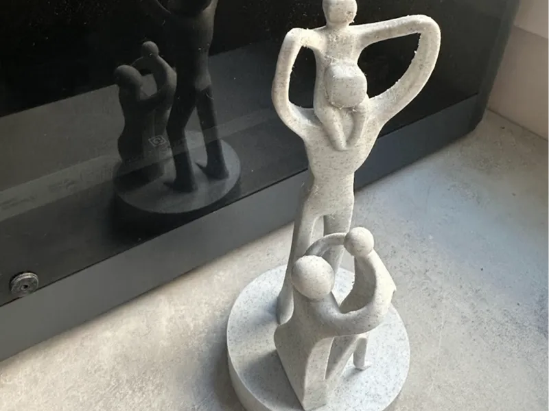 Family sculpture with sons