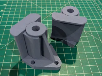 Adjustable RC Airplane Hanger