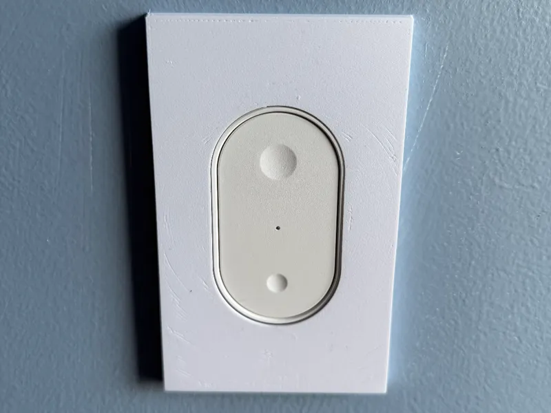 IKEA Bilresa Remote Holder with Wall Plate