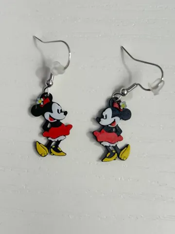 Modelo para impresión 3D: Orecchini Minnie 2D — vista de referencia 2